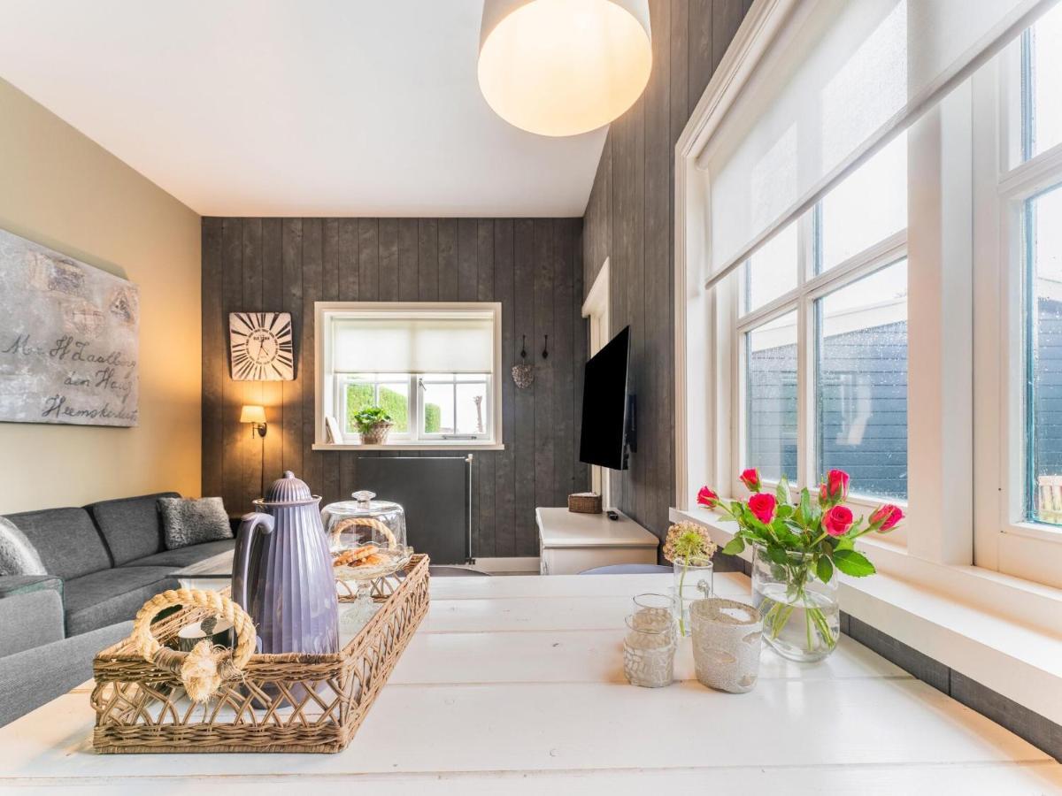 Quaint Summer Holiday Home In Egmond Binnen Ngoại thất bức ảnh