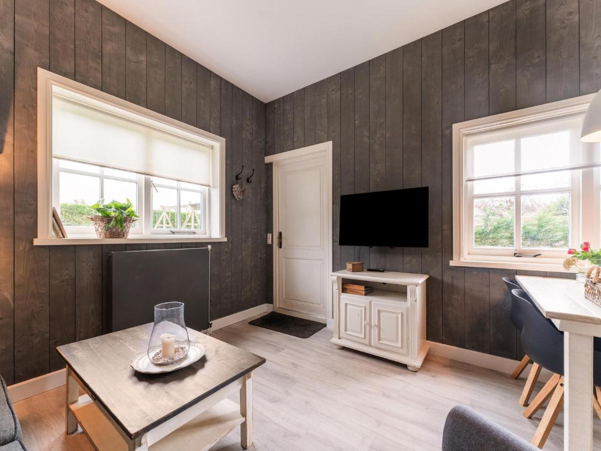 Quaint Summer Holiday Home In Egmond Binnen Ngoại thất bức ảnh
