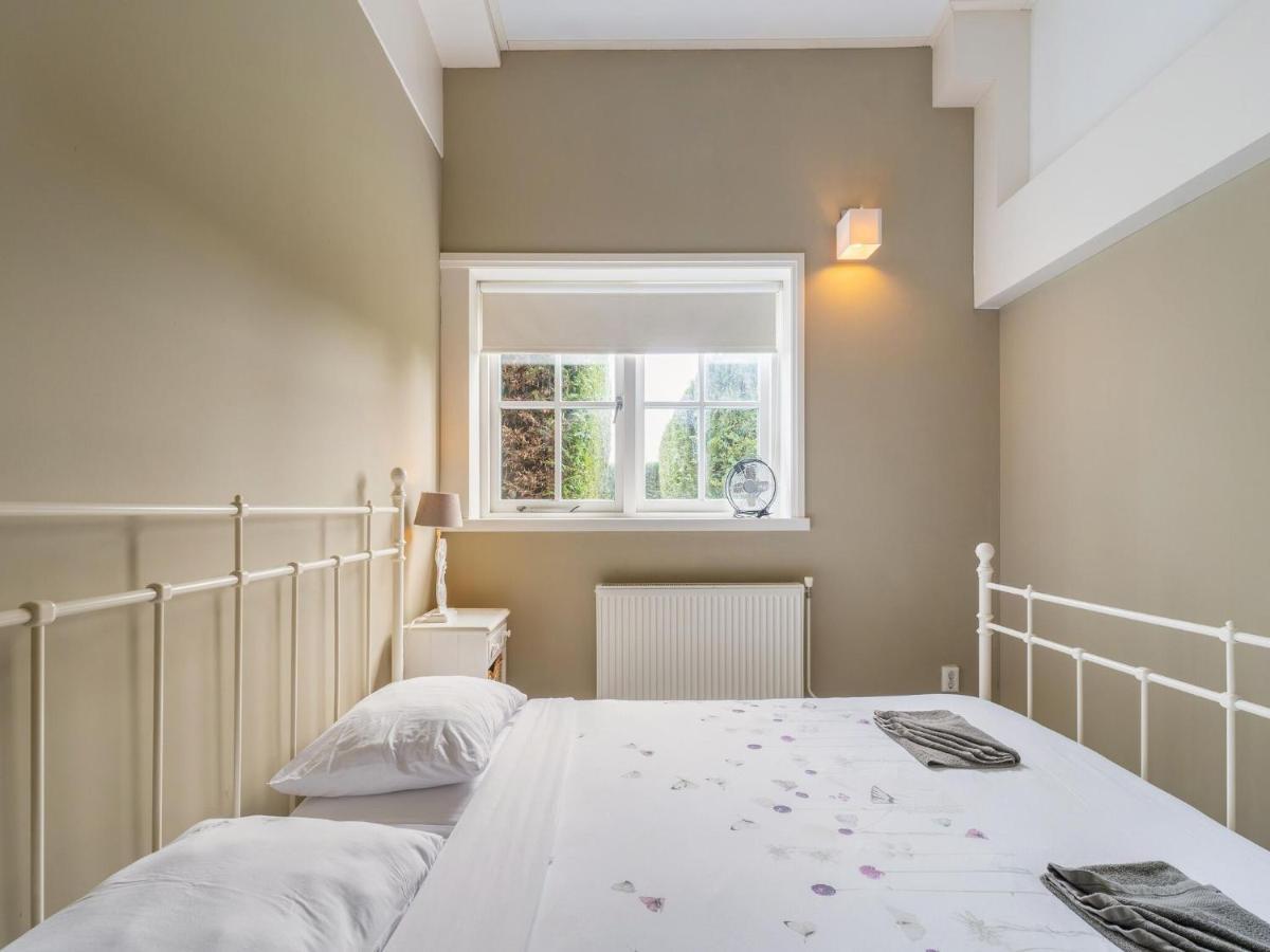 Quaint Summer Holiday Home In Egmond Binnen Ngoại thất bức ảnh